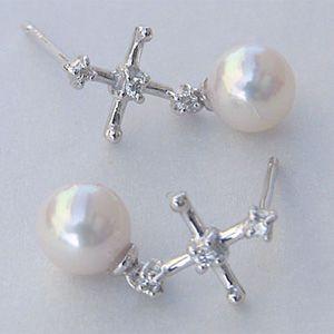パールピアス 18金 パール ピアス 18k あこや本真珠 ダイヤモンド 5mm k18 ホワイトゴールド クロス ゆれる 揺れる 送料無料 プレゼント ご褒美 自分買い puの画像