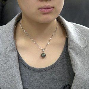 タヒチ黒蝶真珠 ペンダントネックレス ダイヤモンド パール 14.9 タヒチ黒蝶真珠 ペンダントネックレス ダイヤモンド パール 14.9