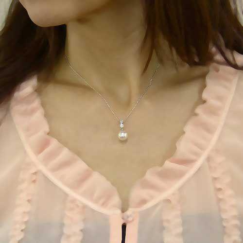 ペンダントトップ ダイヤ あこや真珠 ホワイトゴールド ネックレス ダイヤモンド 人気 プレゼント ギフト ご褒美 自分買い puの画像