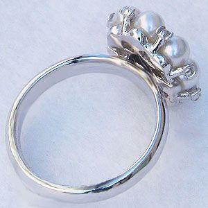 k18WG ターコイズ&あこや真珠　モダンなリング k18WG ターコイズ&あこや真珠 モダンなリング