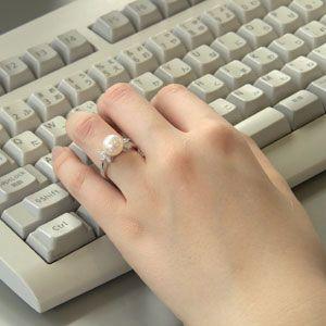 A7人気シール帳 パールリング 普段使い パール リング k18 k18 18金 あこや真珠 ダイヤモンド ホワイトゴールド 9mm 冠婚葬祭 プレゼント ギフト ご褒美 自分買い p 【WSO2313847522】(83616円)