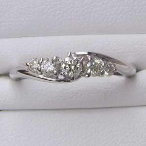 指輪ダイヤモンド リング ホワイトゴールド 指輪 ジュエリー ジュエリー おすすめ カジュアル 人気 プレゼント ギフト ご褒美 自分買い pu