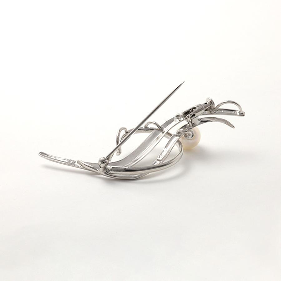 本真珠 あこやパール ブローチ フォーマル セレモニー 冠婚葬祭 パーティー シルバー製 国産 上品 新生活 就職祝い 母の日 プレゼント ギフト包装無料の画像