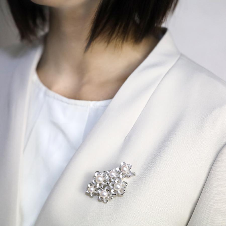 本真珠 あこやパール ブローチ フォーマル セレモニー 冠婚葬祭 パーティー シルバー製 国産 上品 新生活 就職祝い 母の日 プレゼント ラッピング puの画像