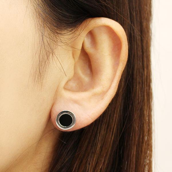 オニキス ピアス オニキスピアス 片耳用 スタッドピアス pt900 プラチナ サークル 丸 円 ユニセックス 送料無料 人気 プレゼント ギフト ご褒美 自分買い puの画像