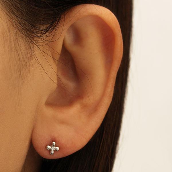 K18 ダイヤクロス スタッドピアス 18金 ダイヤモンド ピアス ダイヤピアス クロスピアス スタッドピアス