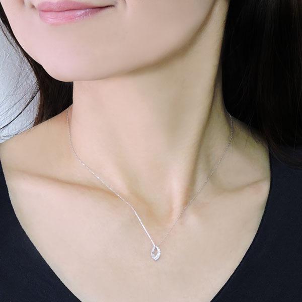 ダイヤモンド ネックレス 18金 18k k18 ホワイトゴールド ダイヤ 0.08ct リーフ オーバル ペンダント 男女兼用 ユニセックス プレゼント ご褒美 自分買い puの画像