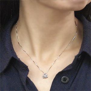 ダイヤモンド ネックレス 一粒 ダイヤ ペンダント 薔薇 バラ ばら k18