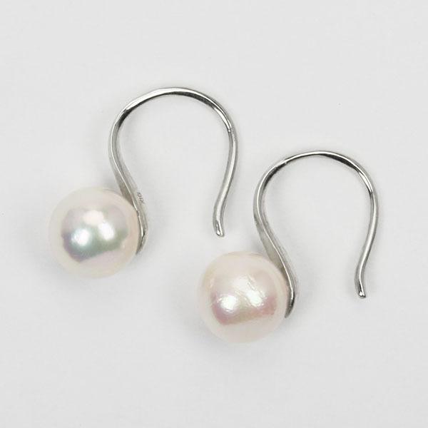ピアス パールピアス パール 真珠ピアス フックピアス 18k 18金 ホワイトゴールド 本真珠 ユニセックス 送料無料 フォーマル プレゼント ご褒美 自分買い puの画像