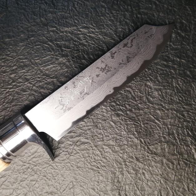 越前数馬作 山刀 積層白二鋼 両刃 和式ナイフ 小型 剣鉈150mm 越前数馬作 山刀 積層白二鋼 両刃 和式ナイフ 小型 剣鉈150mm