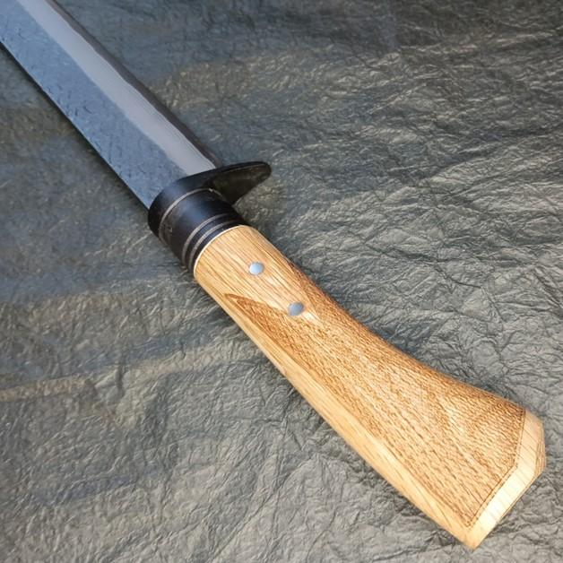 土佐打刃物 青二鋼ダマスカス 本職用 両刃 剣鉈240mm 黒鎚目 土佐打刃物 青二鋼ダマスカス 本職用 両刃 剣鉈240mm 黒鎚目