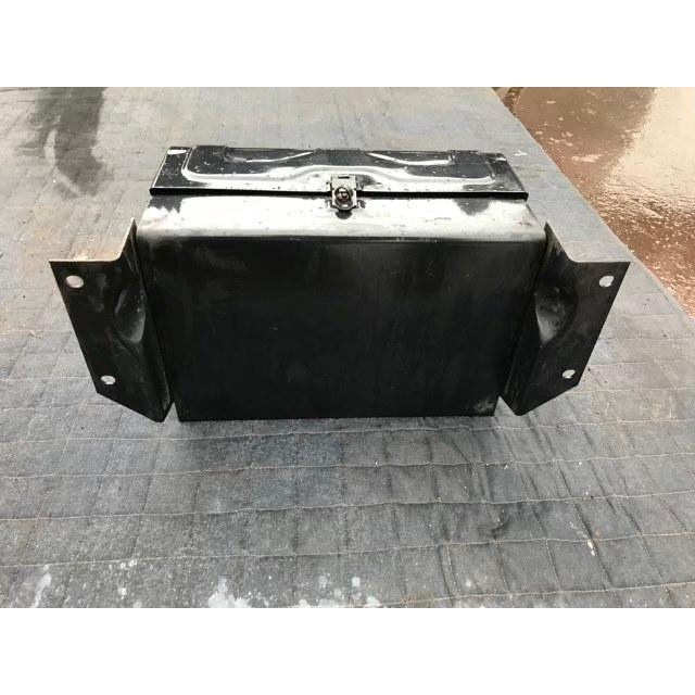 トラック ダンプ 鉄製道具箱 工具箱 道具入れ 縦370mm 横240mm 高さ