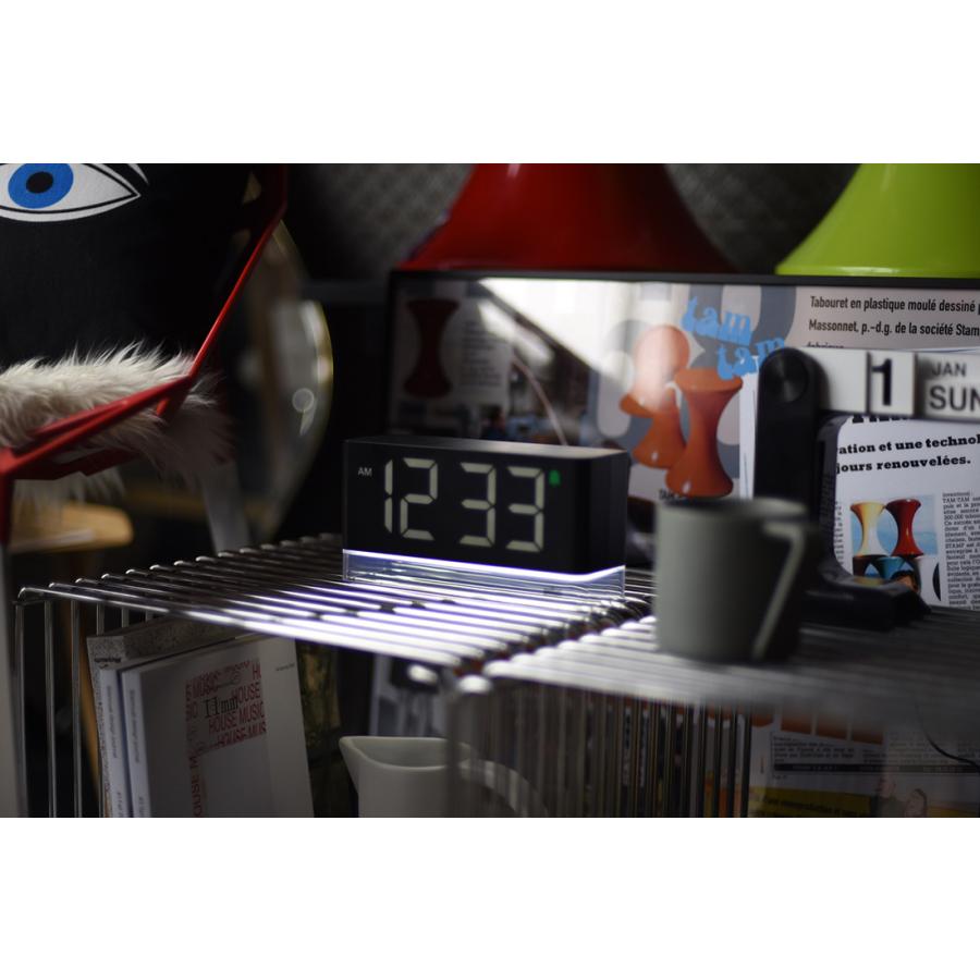 BRAUN ブラウン Digital Alarm Clock BC27B デジタルアラームクロック