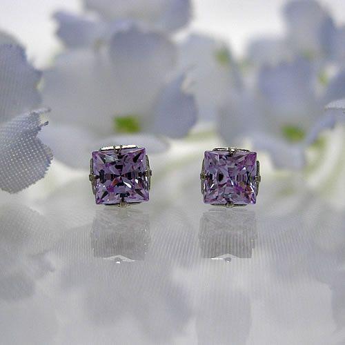 MARE チタンピアス SWAROVSKI LAVENDER 4mm×4mm ma072