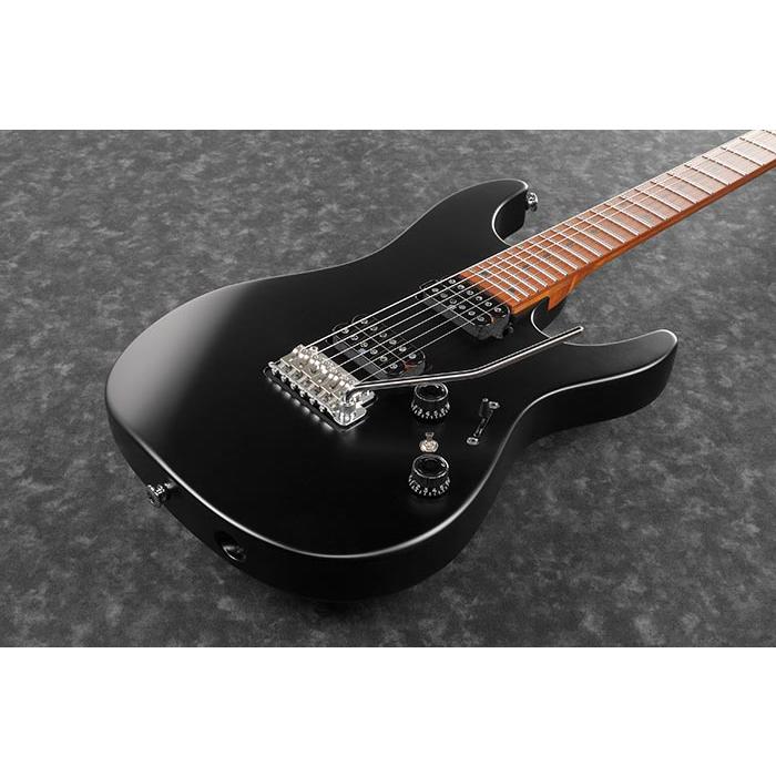 Ibanez（アイバニーズ） エレキギター AZ2402-BKF (Black Flat
