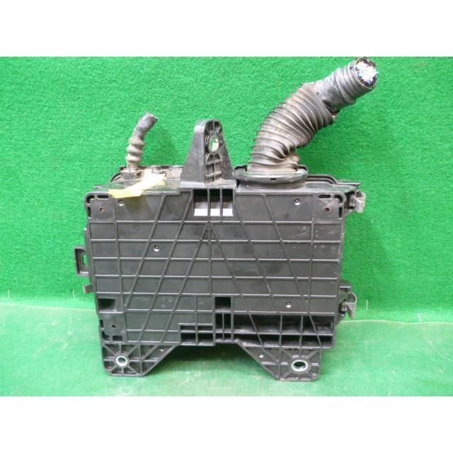 トヨエース TKG-XZU605 ヒューズボックス : Shirato Auto Parts トヨエース TKG-XZU605 ヒューズボックス : Shirato Auto Parts