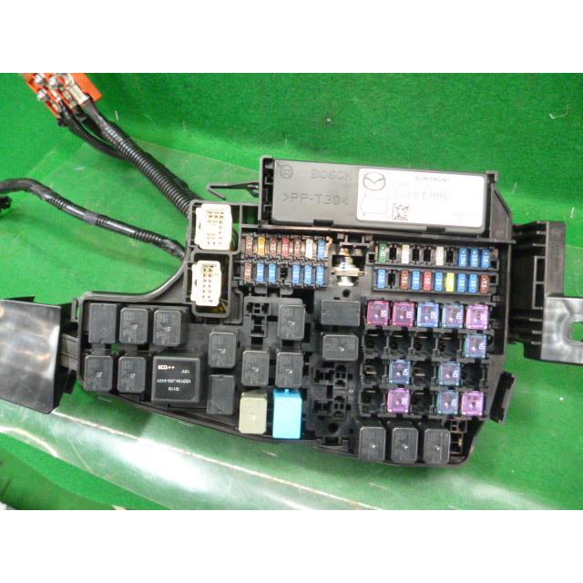 アテンザ LDA-GJ2FP ヒューズボックス : Shirato Auto Parts アテンザ LDA-GJ2FP ヒューズボックス : Shirato Auto Parts