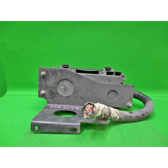 アトラス PKG-SZ2F24 ヒューズボックス : Shirato Auto Parts - 通販