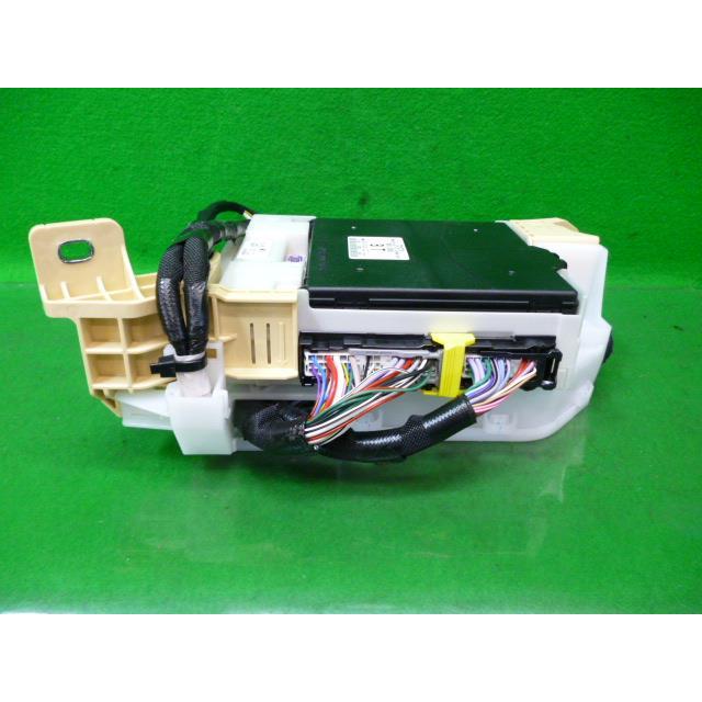 ヴォクシー DBA-ZRR80W その他 コントロールユニット 89221 ヴォクシー DBA-ZRR80W その他 コントロールユニット 89221