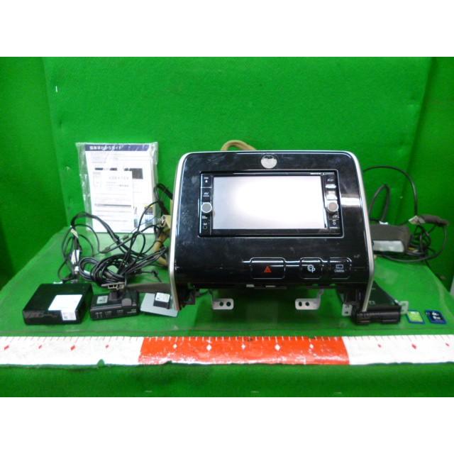 セレナ DAA-GC27 カーナビゲーション MM317D-W,CN-SND7J3CJ B82690