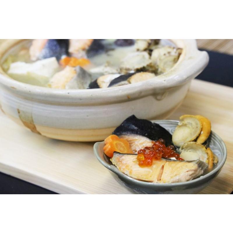 知床産 石狩鍋 たっぷり鮭の出汁 鮭食べ比べ 鮭とボイルほたて ご自宅用 ギフトの場合は別途申し付けください。