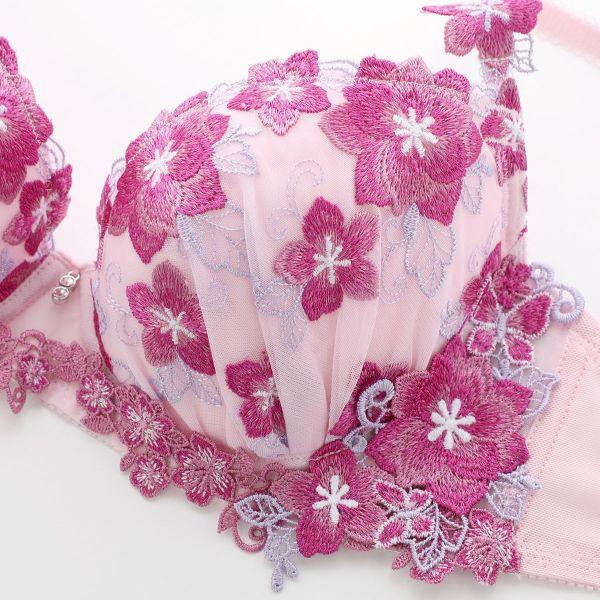 Due Perle ドゥペルル DuePerle 桜蝶 脇すっきり ブラジャー Due Perle ドゥペルル DuePerle 桜蝶 脇すっきり ブラジャー