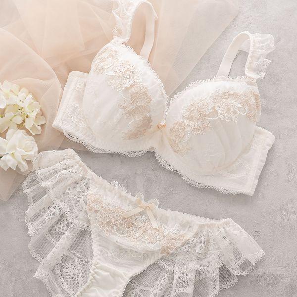 COCO Linge（ココランジェ） ロイヤルローズドレス ブラジャー