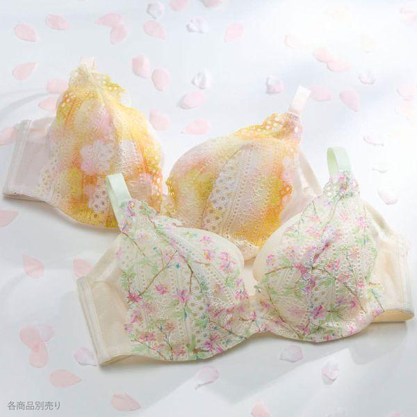 une nana cool（ウンナナクール） 脇高で背中スムージングブラジャー