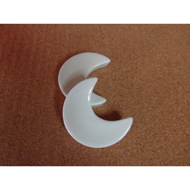 三日月型箸置き 箸置き 白 カフェ 業務用 ポーセリンアート ポーセラーツ 絵付け Z90bjpaf65 白い食器とインテリア小物のお店 通販 Yahoo ショッピング