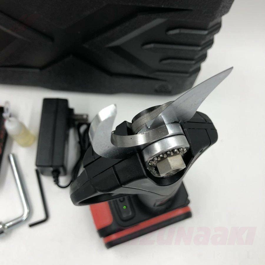 電動剪定ばさみ 充電式 剪定バサミ バッテリー2個付き マキタ18Vバッテリー対応 収納ケース付き 枝切り 切断直径30mm コードレス 軽量 剪定鋏 庭木 園芸用 電動剪定ばさみ 充電式 剪定バサミ バッテリー2個付き マキタ18Vバッテリー対応 収納ケース付き 枝切り 切断直径30mm コードレス 軽量 剪定鋏 庭木 園芸用