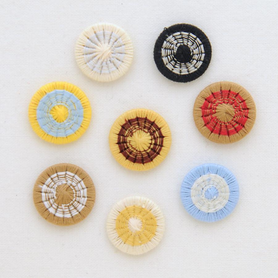 チェコの糸ボタン 18・19mm 8色 : しろつめ - 通販 - Yahoo