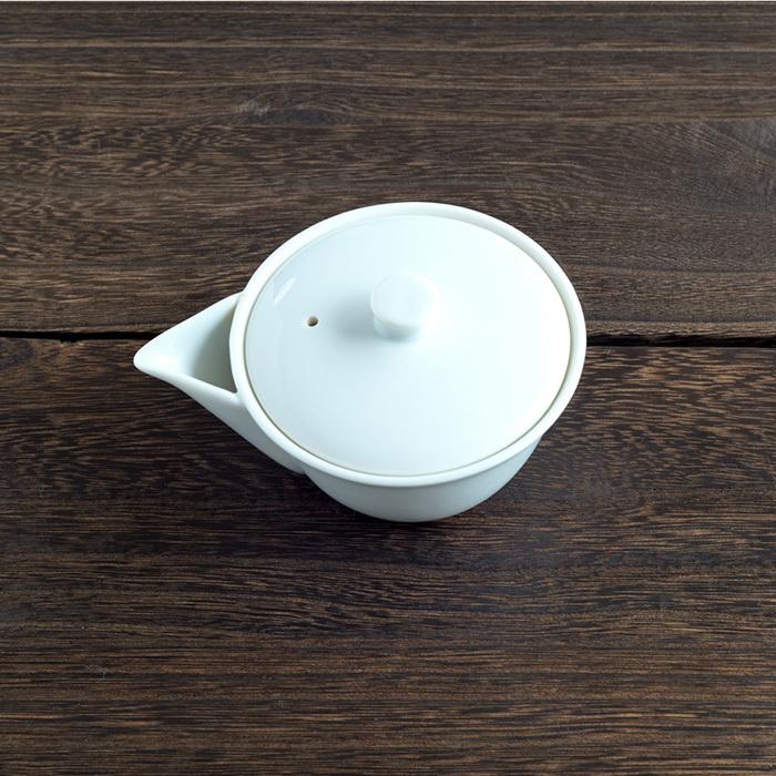 急須 白磁の宝瓶 ほうひん おしゃれ 便利な急須 煎茶茶器 和食器 お茶の葉桐 静岡のお茶屋 美濃焼 日本製 |  | 03