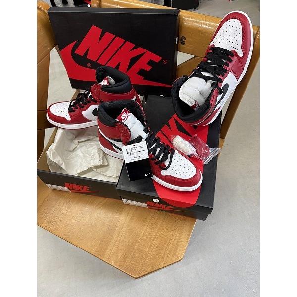 NIKE（ナイキ） 555088-101 エアジョーダン1 シカゴ 2015 レトロ ハイ