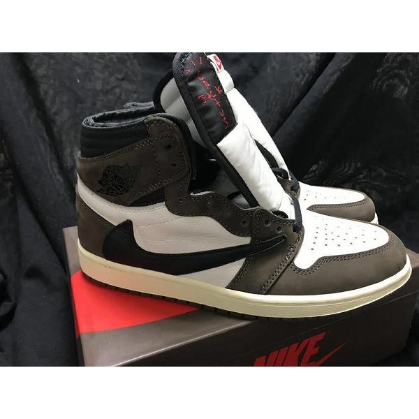 NIKE CD4487-100 ナイキ エアジョーダン トラヴィス・スコット x NIKE CD4487-100 ナイキ エアジョーダン トラヴィス・スコット x