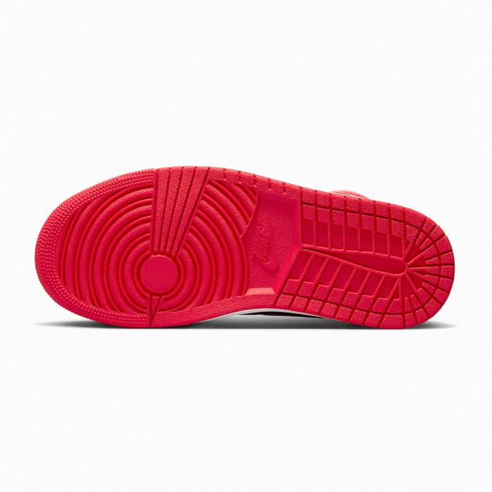 NIKE FD4810-061 ナイキ ウィメンズ エアジョーダン1 ハイ OG NIKE FD4810-061 ナイキ ウィメンズ エアジョーダン1 ハイ OG