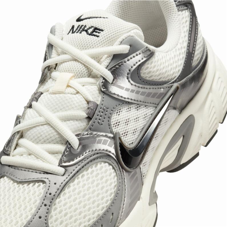 NIKE（ナイキ） メンズ スニーカー V5 RNR HJ5228 009 NIKE V5 RNR