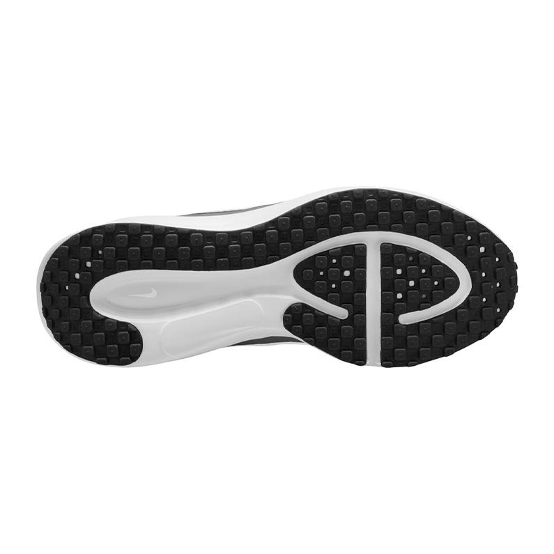 NIKE（ナイキ） レディース スニーカー ウィメンズ レボリューション 8