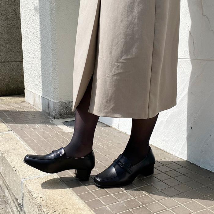 本革 甲高 パンプス 5E レディース ベルト ローファー
