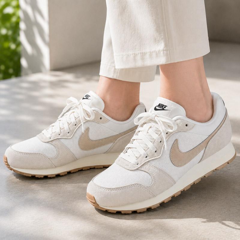NIKE（ナイキ） レディース ウィメンズ MD ランナー 2 SE スニーカー