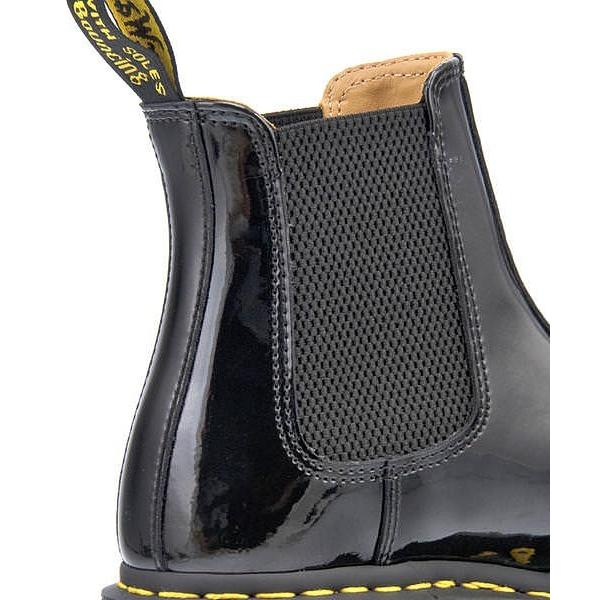 patent chelsea boots dr martens