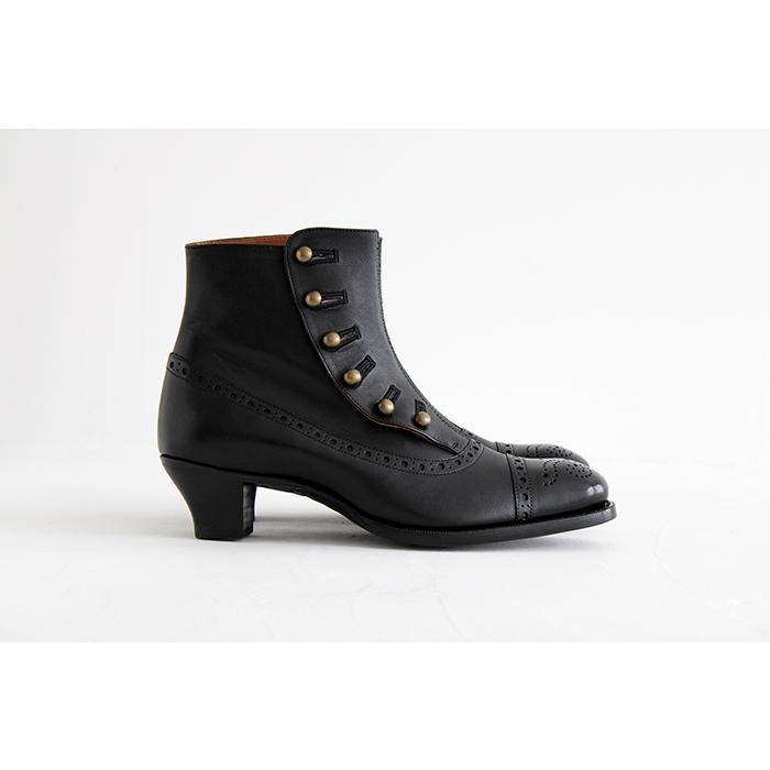 plus by chausser（プリュスバイショセ） プリュス バイ ショセ ボタン