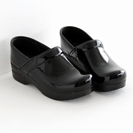 dansko ダンスコProfessional ブラックレザークロッグス
