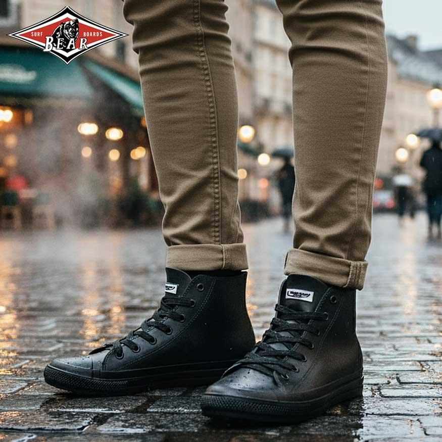 【美品】strober レザー ブラック ハイカットシューズ bear surf（ベアサーフ） レインシューズ メンズ スニーカー ブーツ