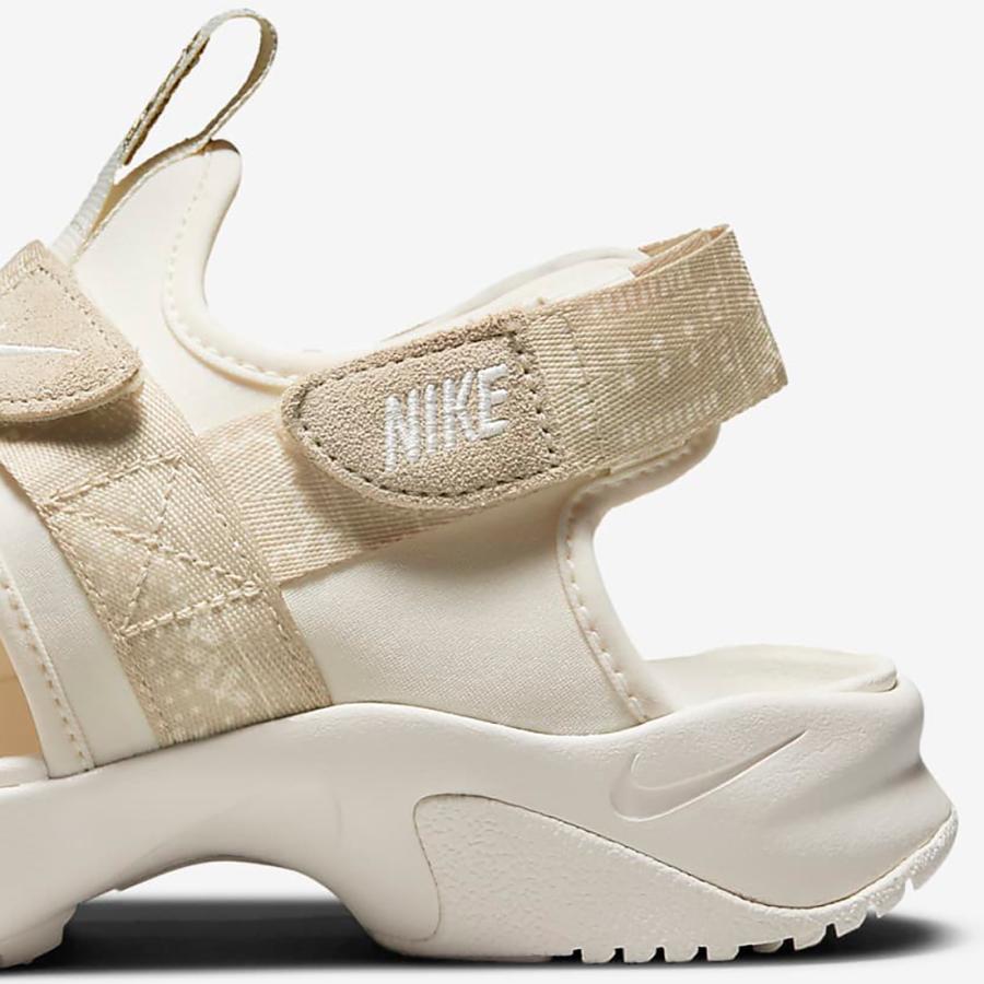 ナイキ キャニオン Nike W Canyon ペールアイボリー ココナッツミルク ウィートグラス ウィートグラス Dj4668 113 日本国内正規品 Dj4668 113n01 シューズナッツ 通販 Yahoo ショッピング