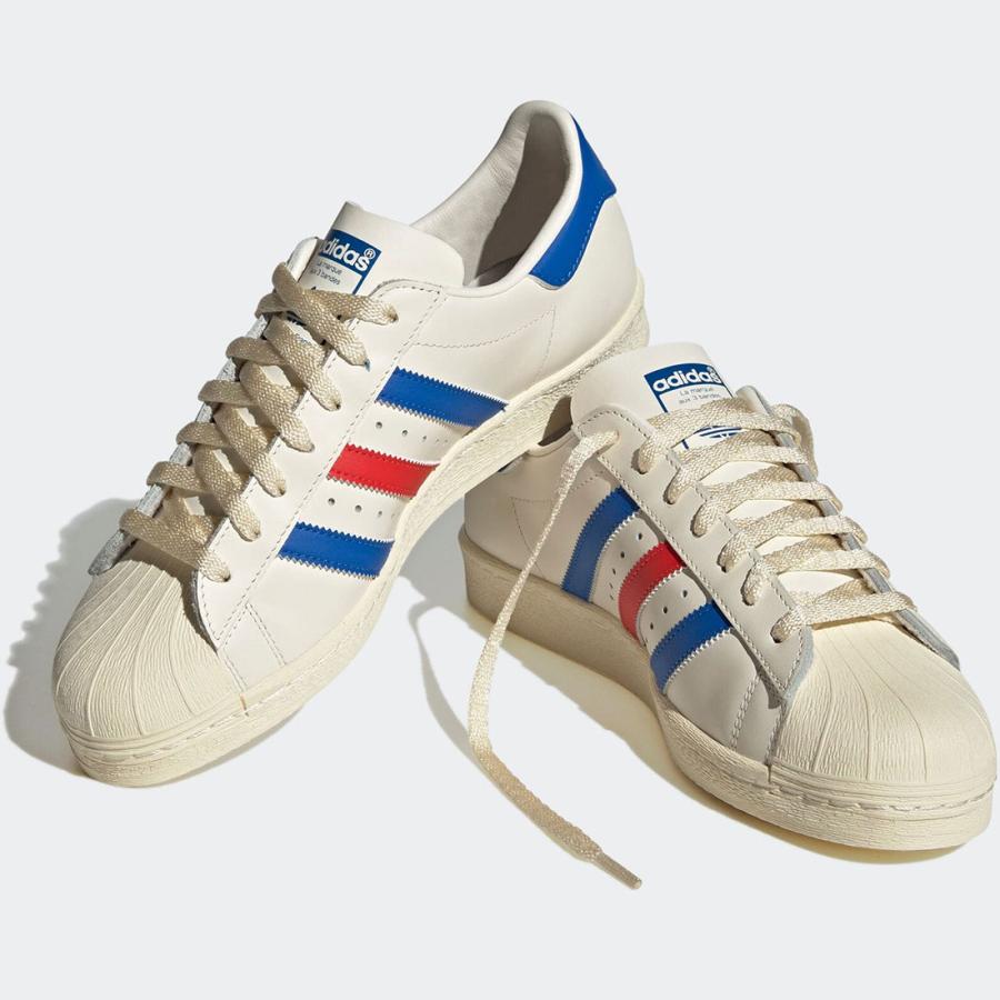 アディダス スーパースター 82 adidas SUPERSTAR 82 クラウドホワイト/ブルードーン/レッド HQ8876 日本国内正規品 こちらの商品は アディダス スーパースター adidas SUPERSTAR クラウドホワイト/ブルードーン/レッド HQ8876 日本国内正規品
