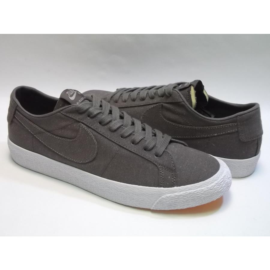 nike sb zoom blazer low canvas