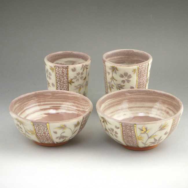 京焼・清水焼 裕窯 一閑人交趾宝散し 組湯呑 | 商品詳細 京焼　志野印華(組湯呑) 日本磁器　陶器 喜信 2点セット