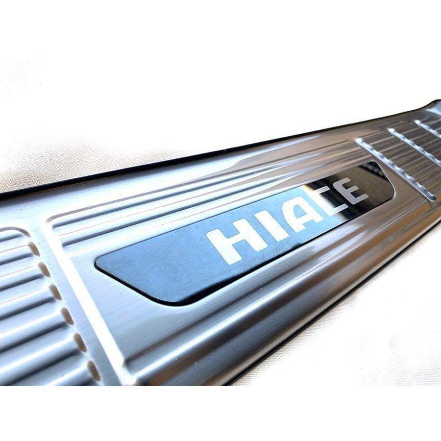 200系 ハイエース標準 ワイドボディーリア/サイドガーニッシュ　シルバー 200系 ハイエース標準 ワイドボディーリア/サイドガーニッシュシルバー