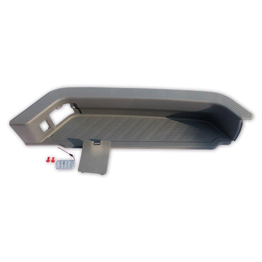 ハイエース200系用　LED付きステップカバー ハイエース 200系 ライト付ステップカバー 助手席側 純正交換 : NEXUS