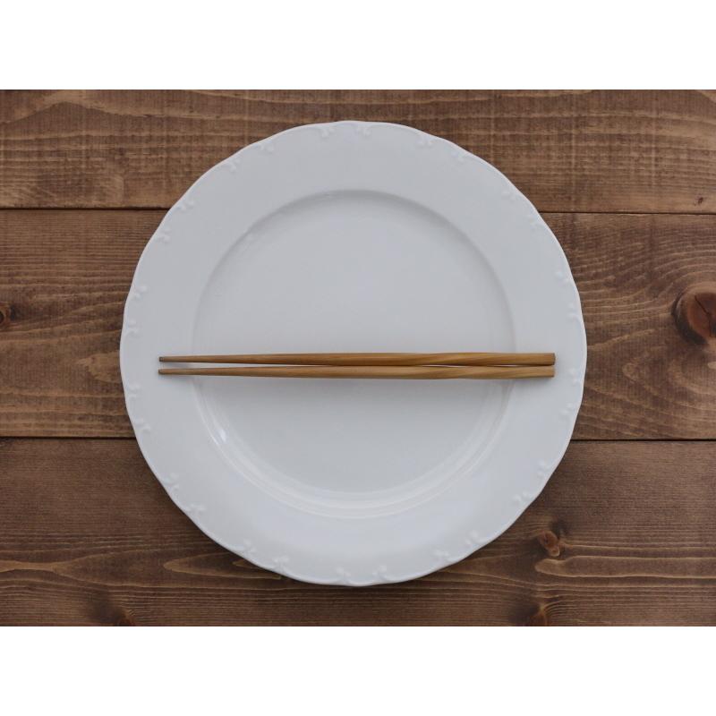 リムプレート 27cm クラシックレリーフ ホワイトプレート お皿 皿 食器